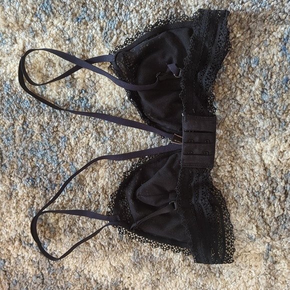 NWOT Size Small Victoria's Secret Bralette - Picture 4 of 6